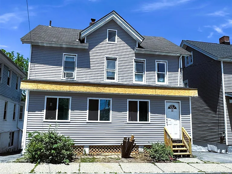 11 Bonnell Pl #1 — Photo 1