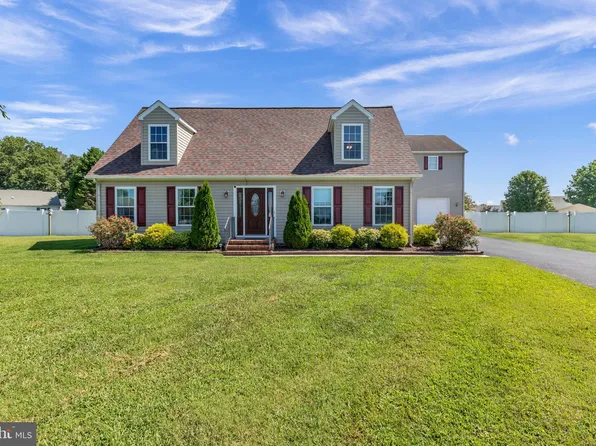 407 Peachtree Ct, Hebron, MD 21830