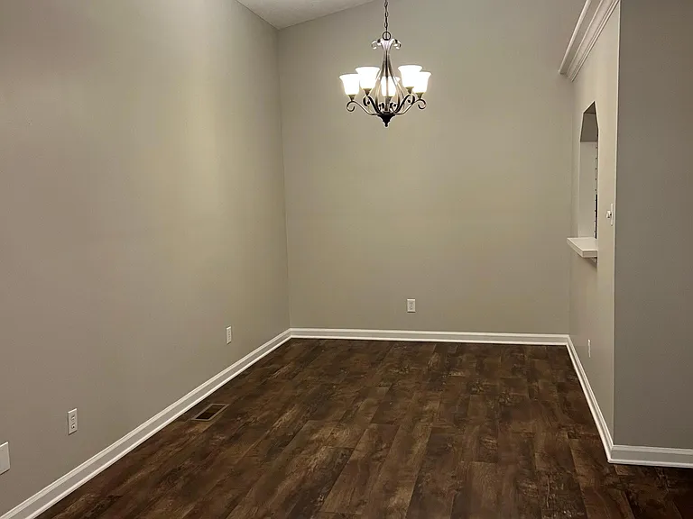 8555 Constance Way — Photo 6