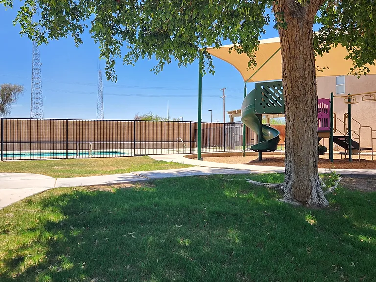 1160 Rosas St #122 — Photo 3
