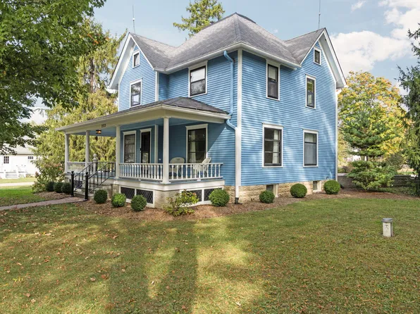223 N Main St, Munith, MI 49259