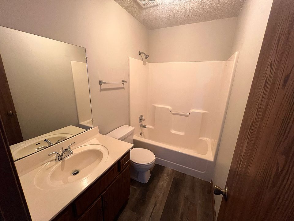1108 Full Bath_01272025