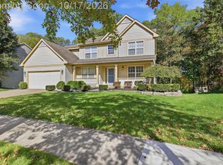 3033 Stillriver Dr, Howell, MI 48843