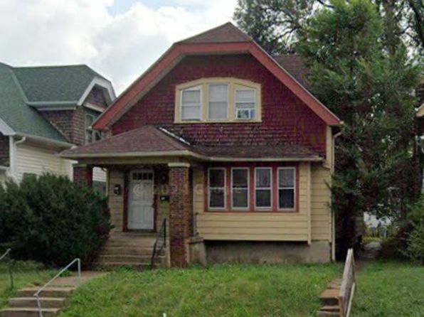 3822-3822A N 27th St