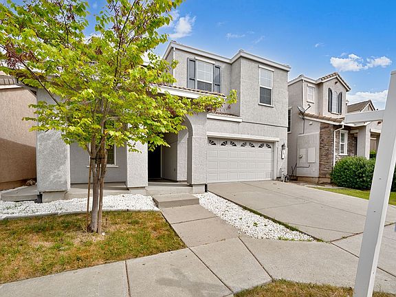 2nd image of 2815 Tourbrook Way