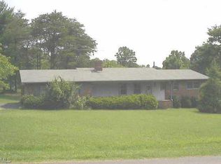 5677 S Merle Dr, Trinity, NC 27370