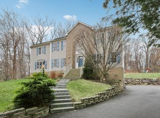 64 Fords Rd, Randolph Twp., NJ 07869