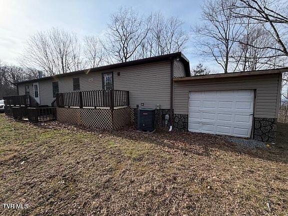 2nd image of 1725 Tech Rd