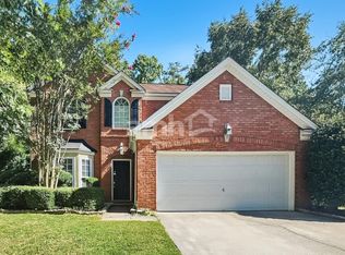2355 Kirkstone Dr, Buford, GA 30519