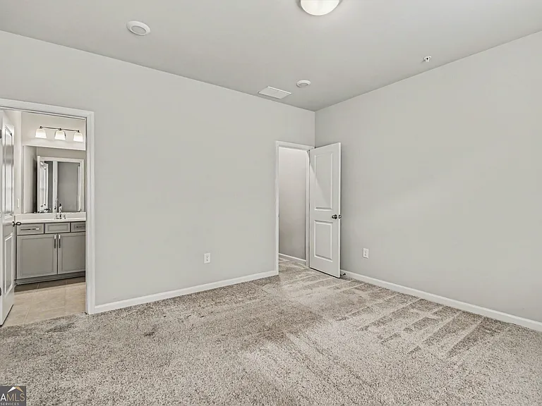 4768 Highside Way — Photo 16