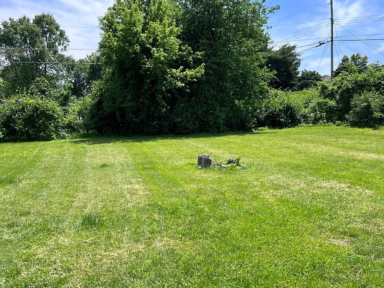 412 Evergreen Dr #412 — Photo 3