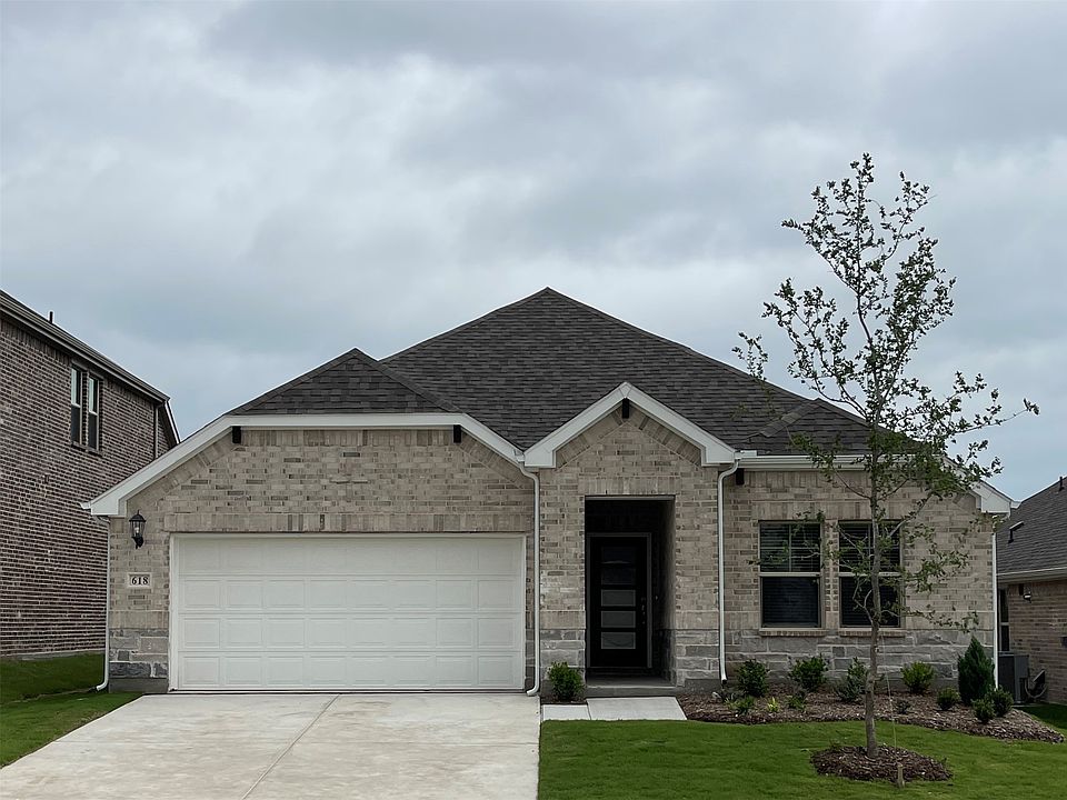 1st image of 618 Tribble Dr