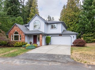 21318 Damson Rd, Bothell, WA 98021