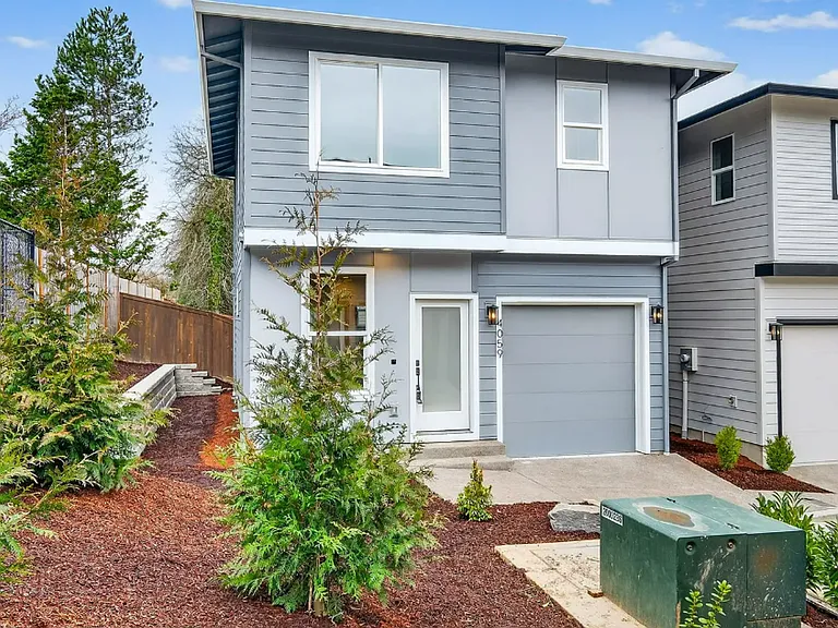 4059 SW McKinley St — Photo 5