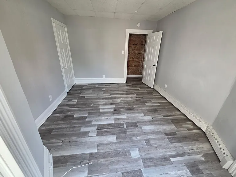 65 King St — Photo 14