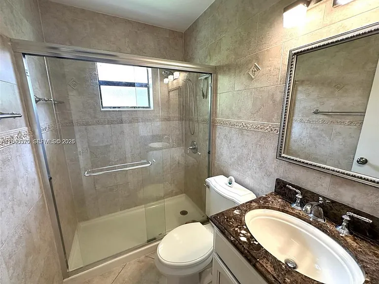 2514 SW 138th Ave #- — Photo 6