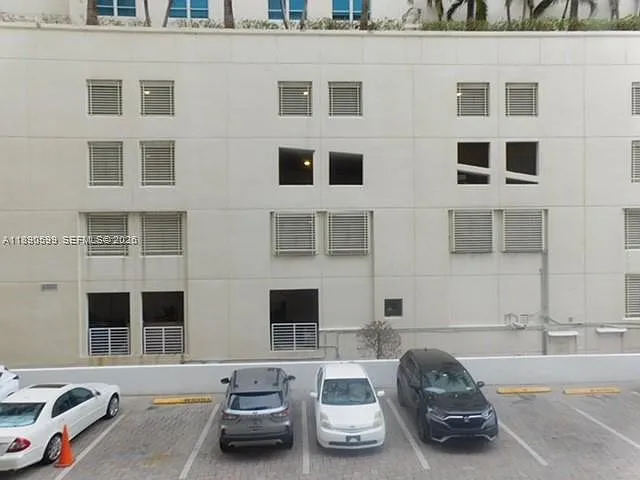 5005 Collins Ave #322 — Photo 14