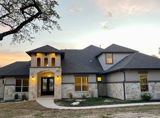 261 Broomweed Cir, Spring Branch, TX 78070