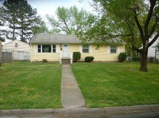 3417 W Weaver Rd, Hampton, VA 23666