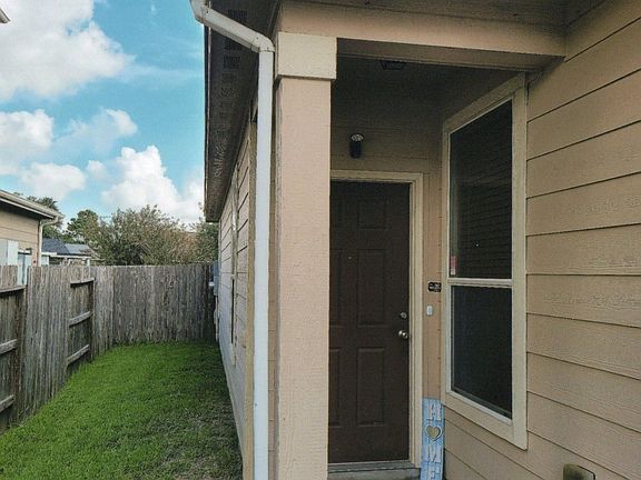 4th image of 2907 Legends Knoll Dr
