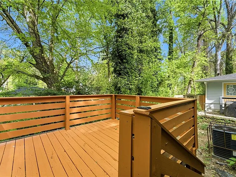 1307 Elizabeth Ave SW — Photo 13