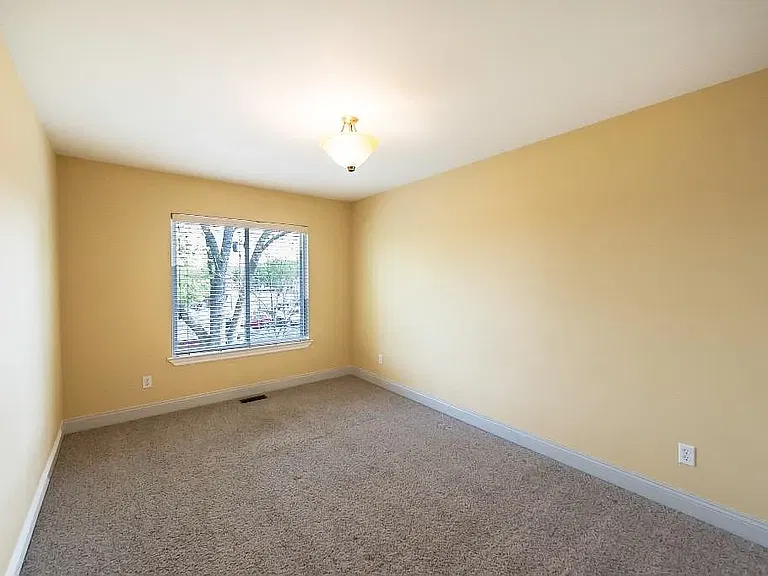3023 Aspen Ln — Photo 8
