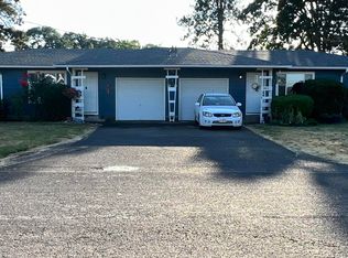 38972 Stoller Rd, Scio, OR 97374