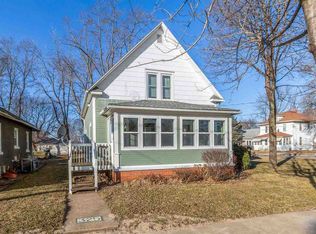 325 Linden Ave, Waterloo, IA 50703