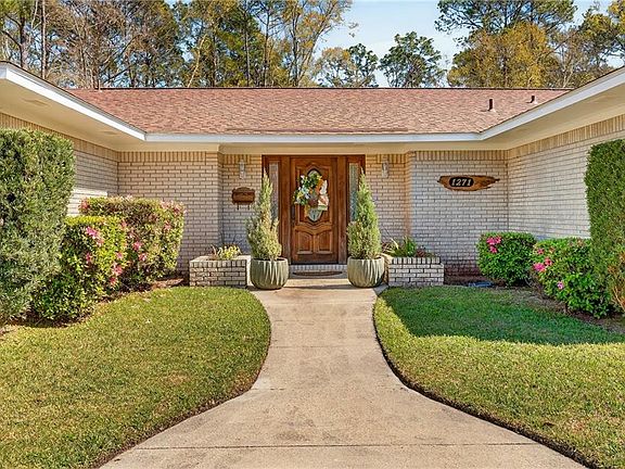 5th image of 1271 Spring Valley Dr E