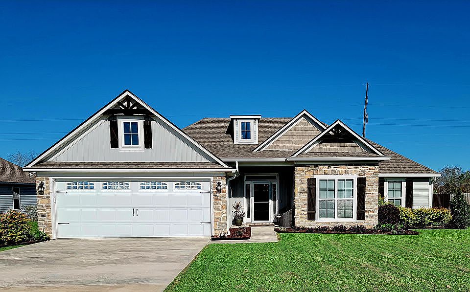 1st image of 3899 Karaline Cir
