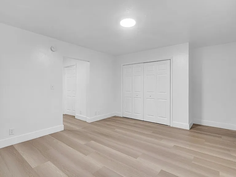 31 NW 77th St #1 — Photo 3