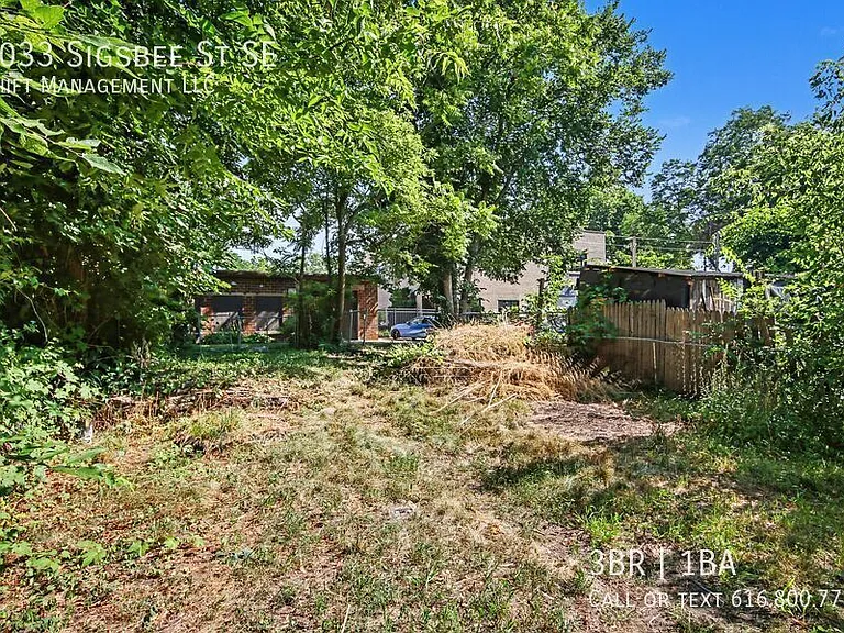 1033 Sigsbee St SE — Photo 13