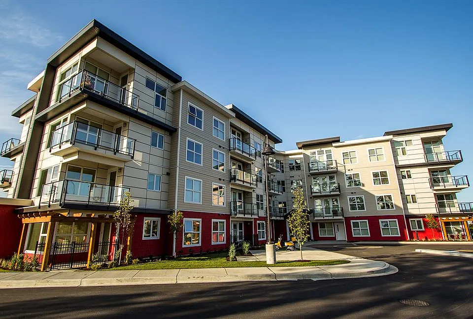 6330 McRobb Ave #401