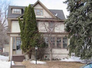 2115 E 5th St, Duluth, MN 55812