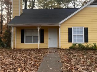 4915 Farmstead Ct NE, Woodstock, GA 30188