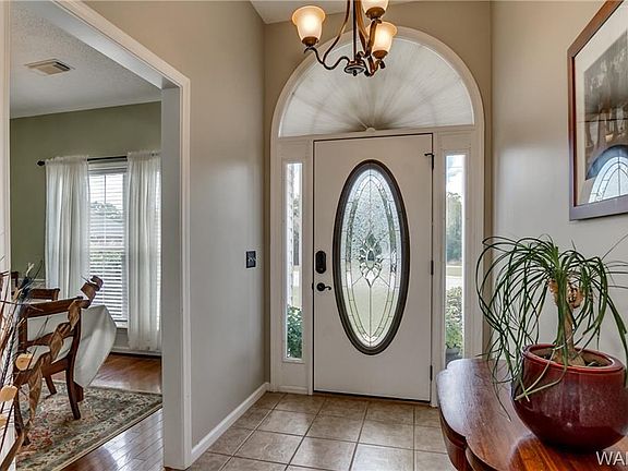 2nd image of 10109 Sunlight Dr