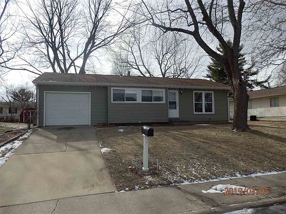 2nd image of 6339 N Upland Ter