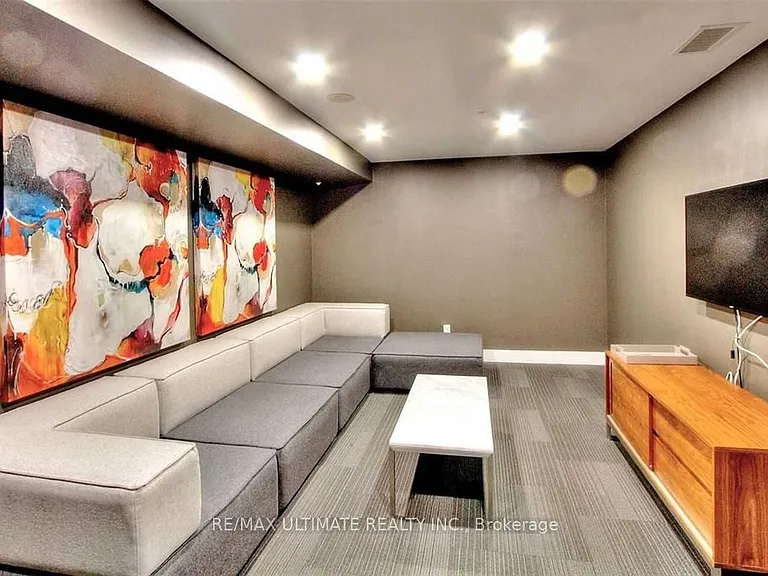 68 Merton St #803 — Photo 29