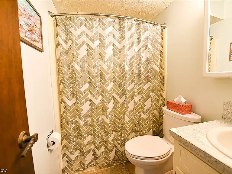 353 Vaughn Trl #353 — Photo 9