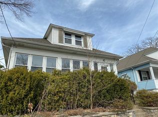 141 Colonial Ave, Cranston, RI 02910