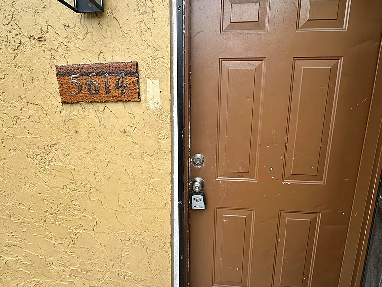 5614 Blueberry Ct — Photo 20