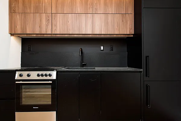 Rented by Nooklyn NYC LLC | media 95