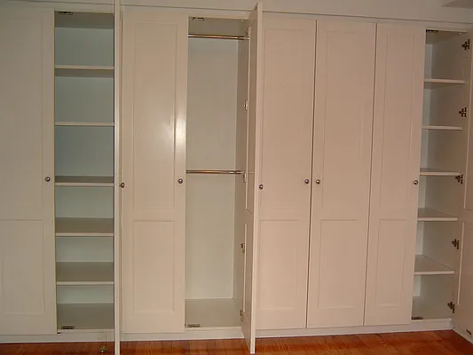 Rented by Toshiko Takahara, Lreb | media 19
