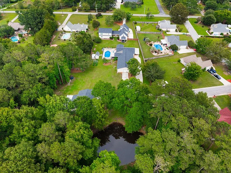 633 Thompson Mill Rd — Photo 85