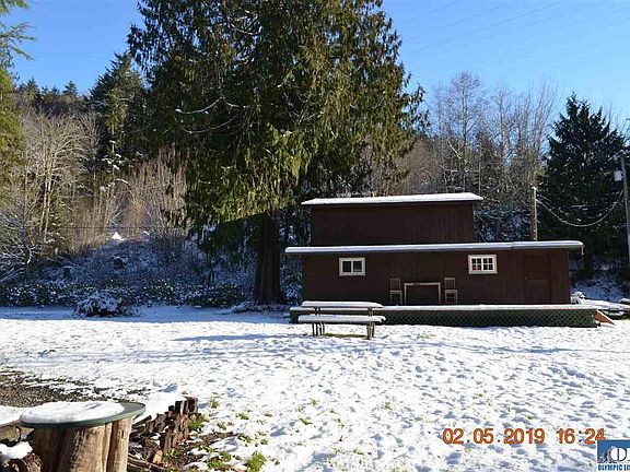 5th image of 182 S Hemlock Ln