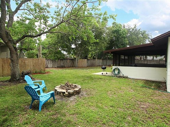5th image of 9930 Kendal Dr