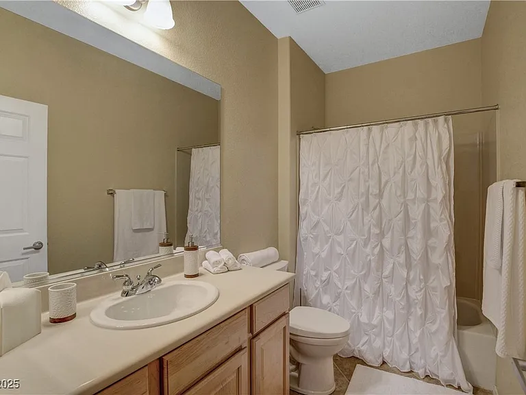 2176 Shadow Canyon Dr — Photo 11