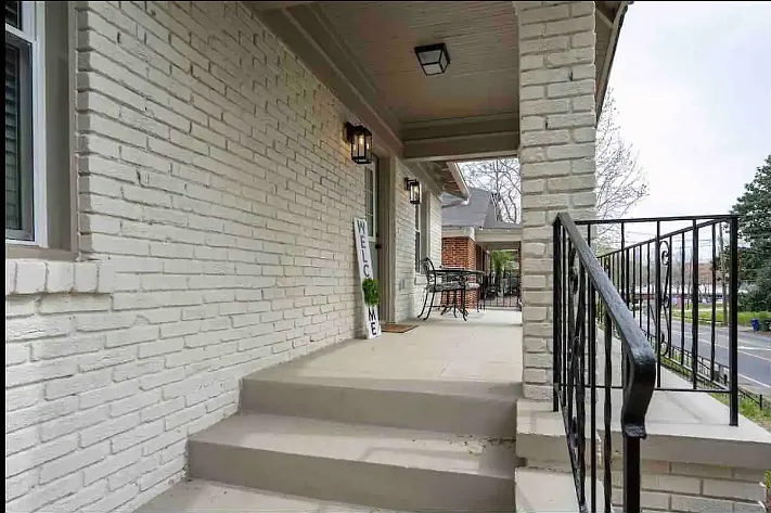 1137 Martin Luther King Jr Dr NW — Photo 2