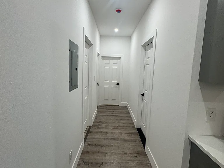 348 Baynes St #1 — Photo 11