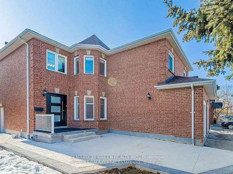 4 bed, $2,100 — Photo 3